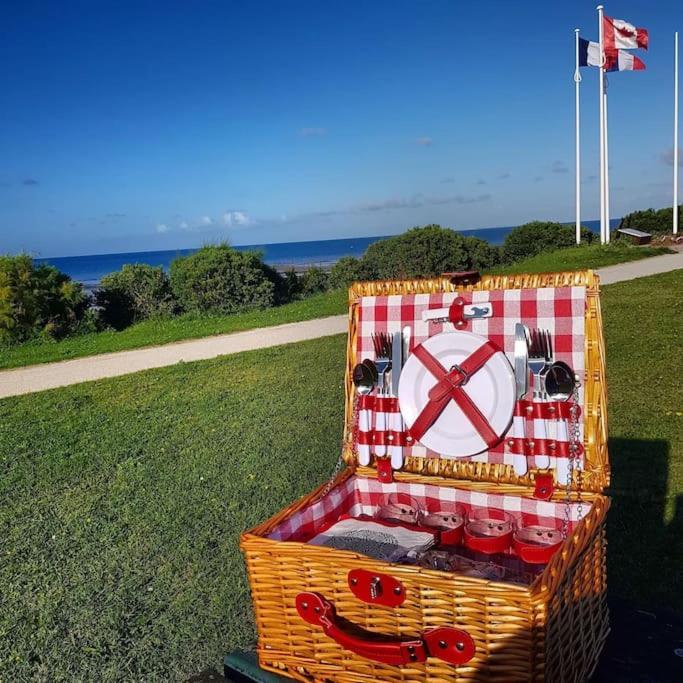 Gite Du Cap Romain Bernieres-sur-Mer Екстер'єр фото